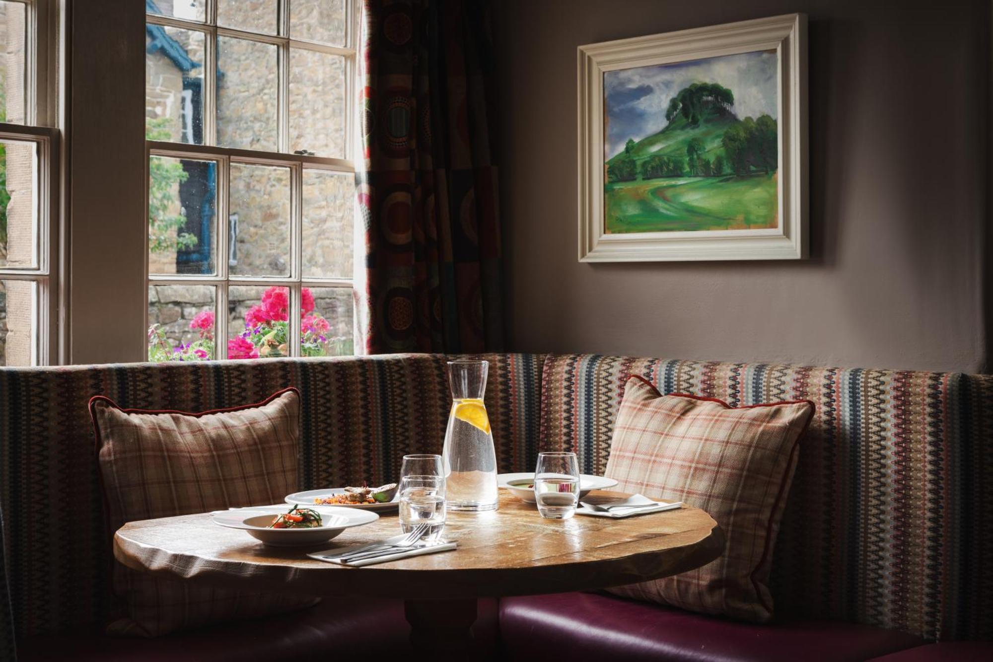 The Pilsley Inn - Chatsworth Baslow Extérieur photo
