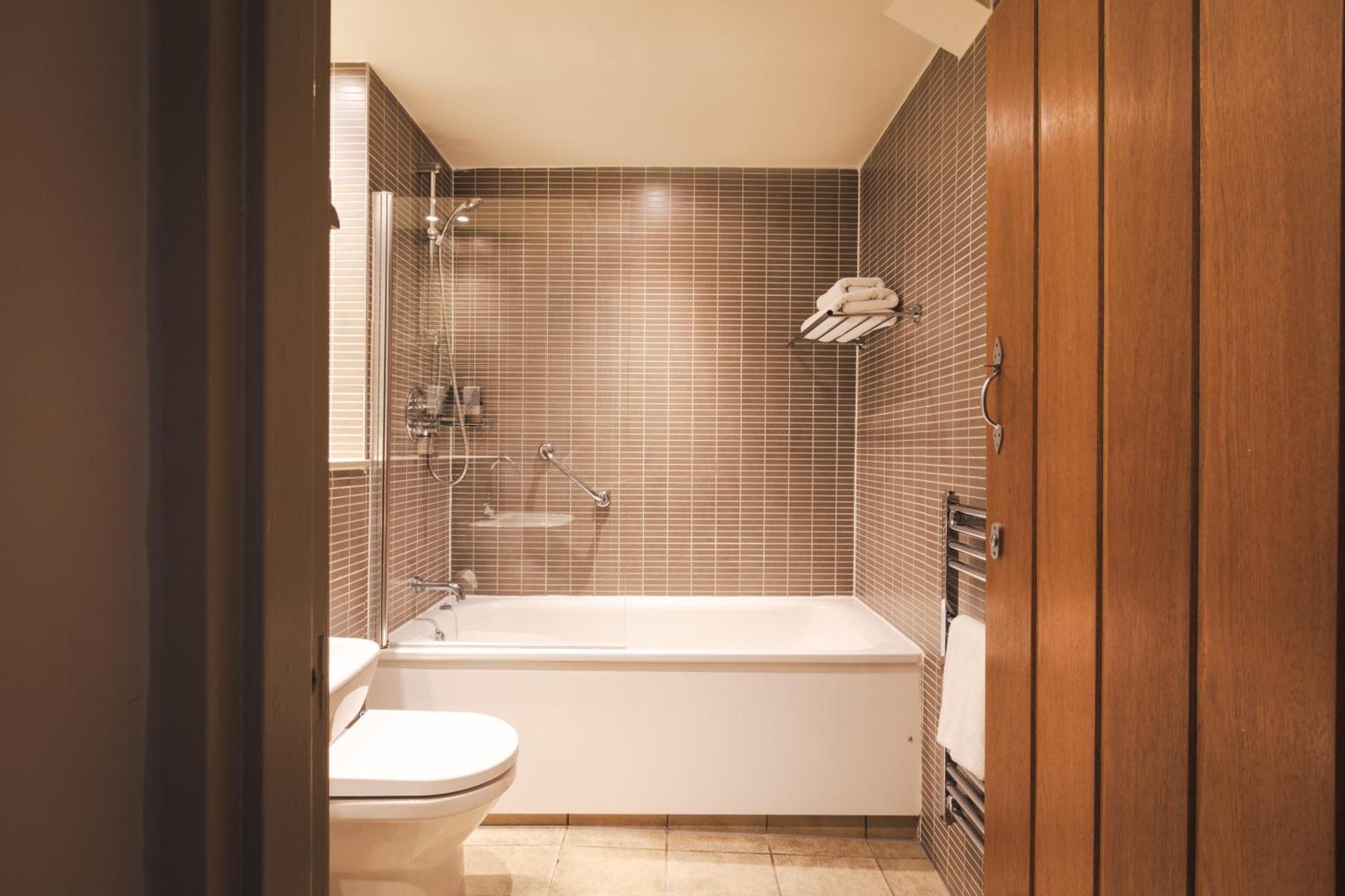 The Pilsley Inn - Chatsworth Baslow Extérieur photo