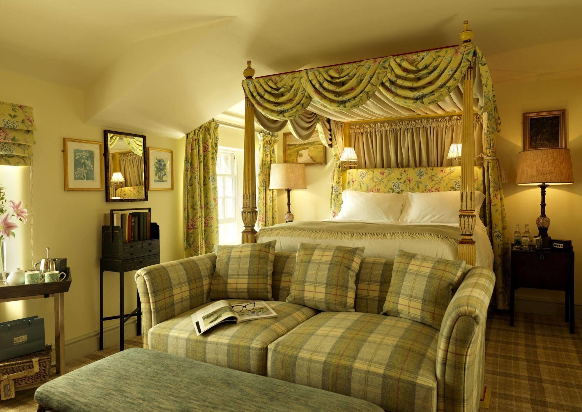 The Pilsley Inn - Chatsworth Baslow Extérieur photo